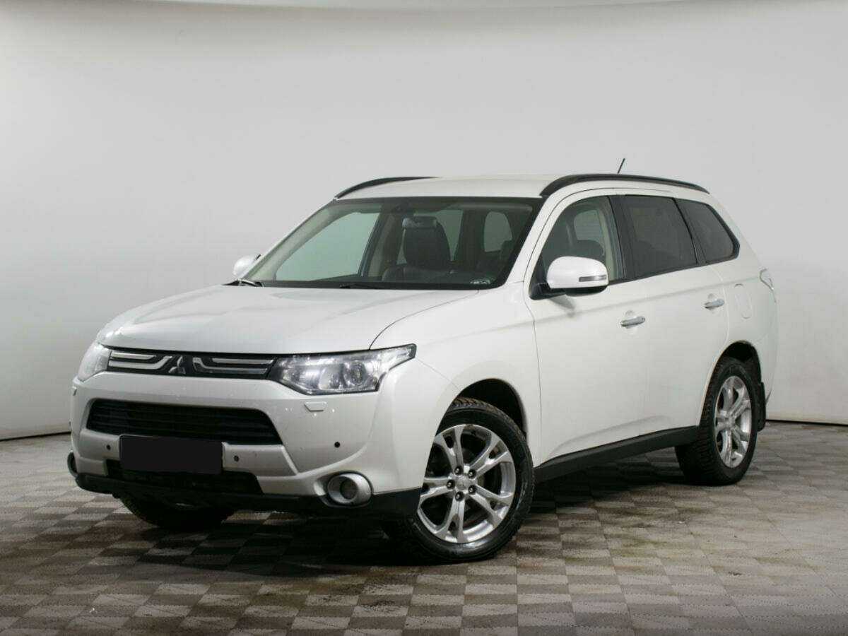 Купить Mitsubishi Outlander с пробегом. Фото: #0