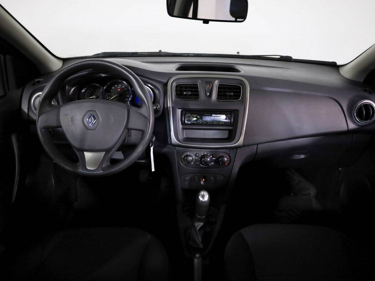 Купить Renault Logan с пробегом. Фото: #8
