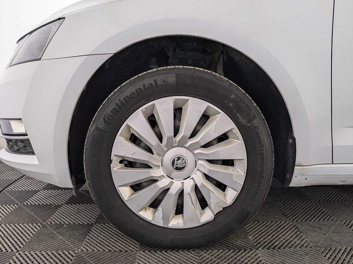 Купить Skoda Octavia с пробегом. Фото: #10