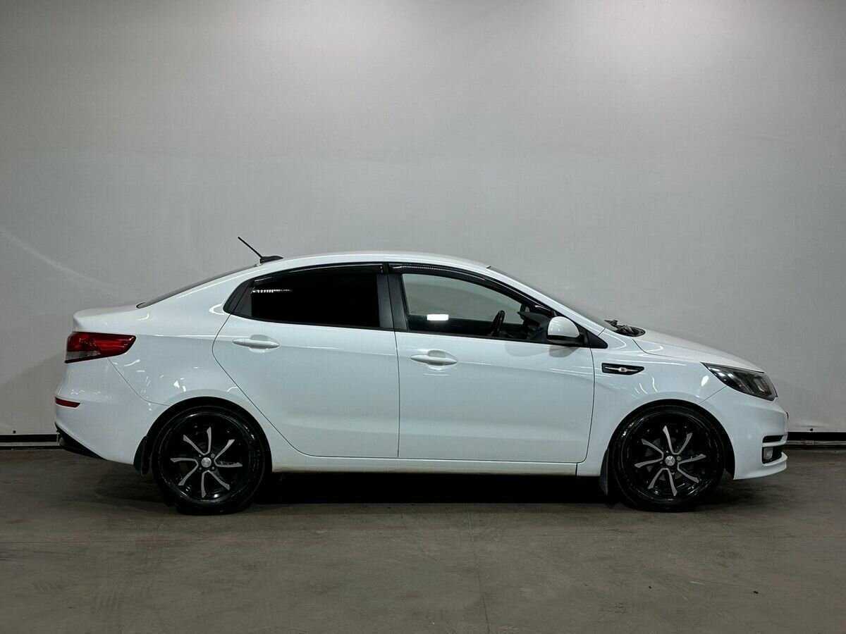 Купить Kia Rio с пробегом. Фото: #3