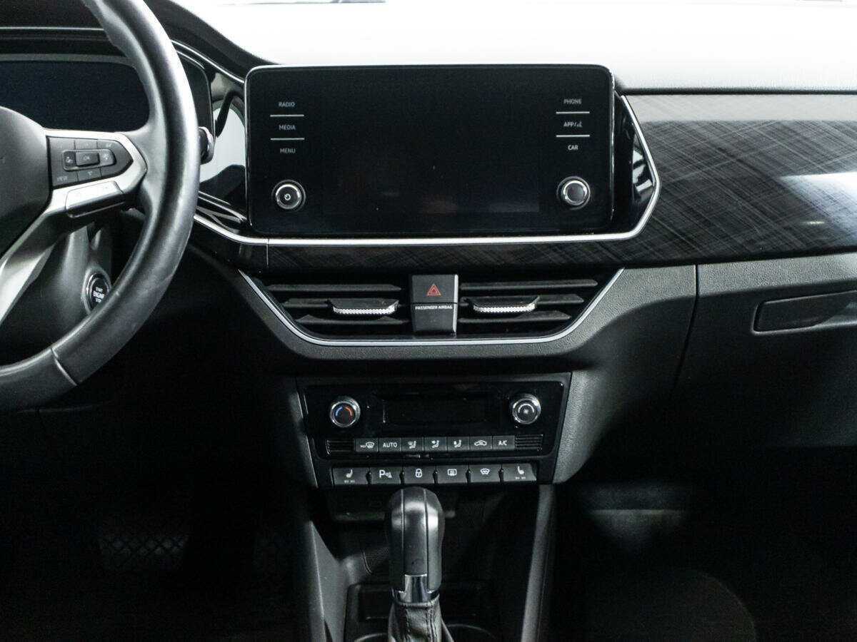 Купить Volkswagen Polo с пробегом. Фото: #13