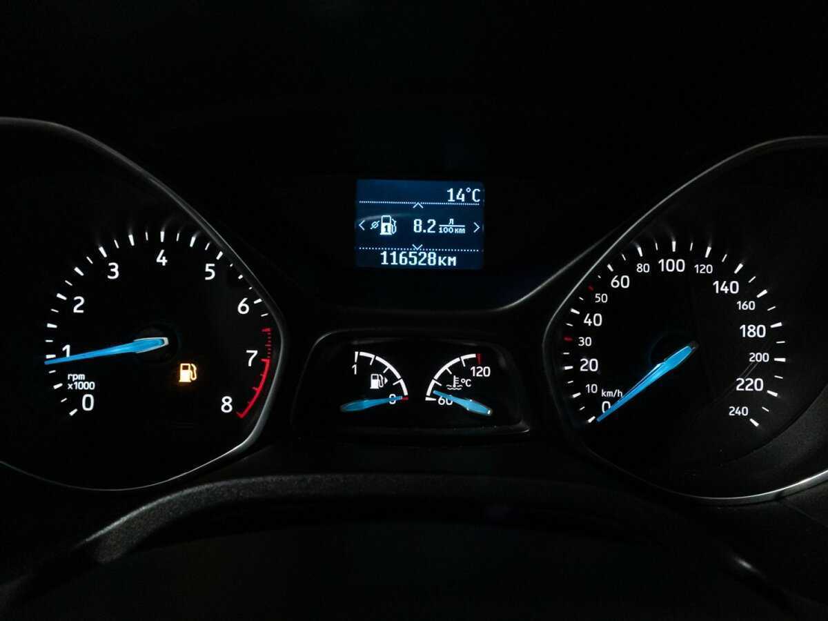 Купить Ford Focus с пробегом. Фото: #11