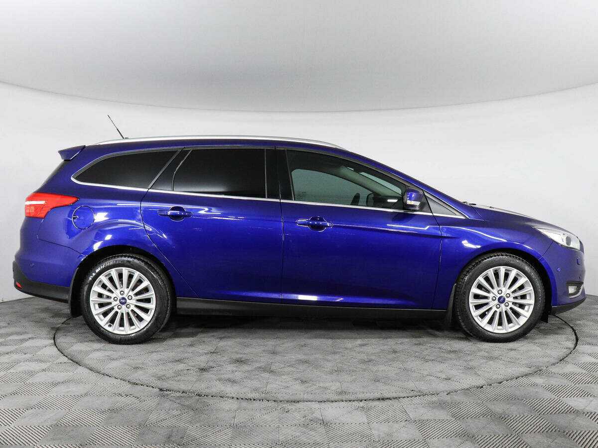 Купить Ford Focus с пробегом. Фото: #3