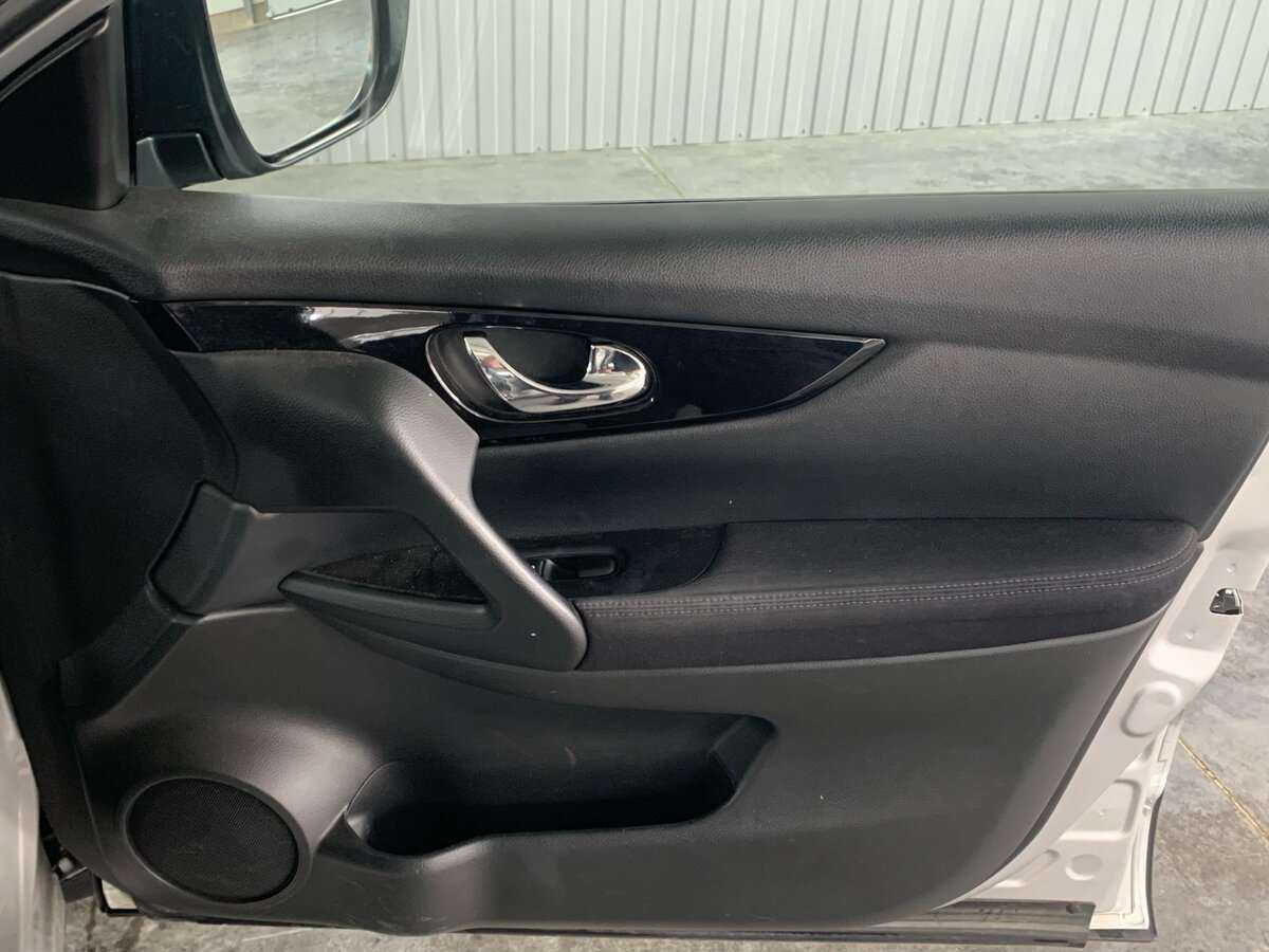 Купить Nissan Qashqai с пробегом. Фото: #18