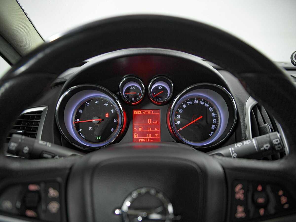 Купить Opel Astra с пробегом. Фото: #6