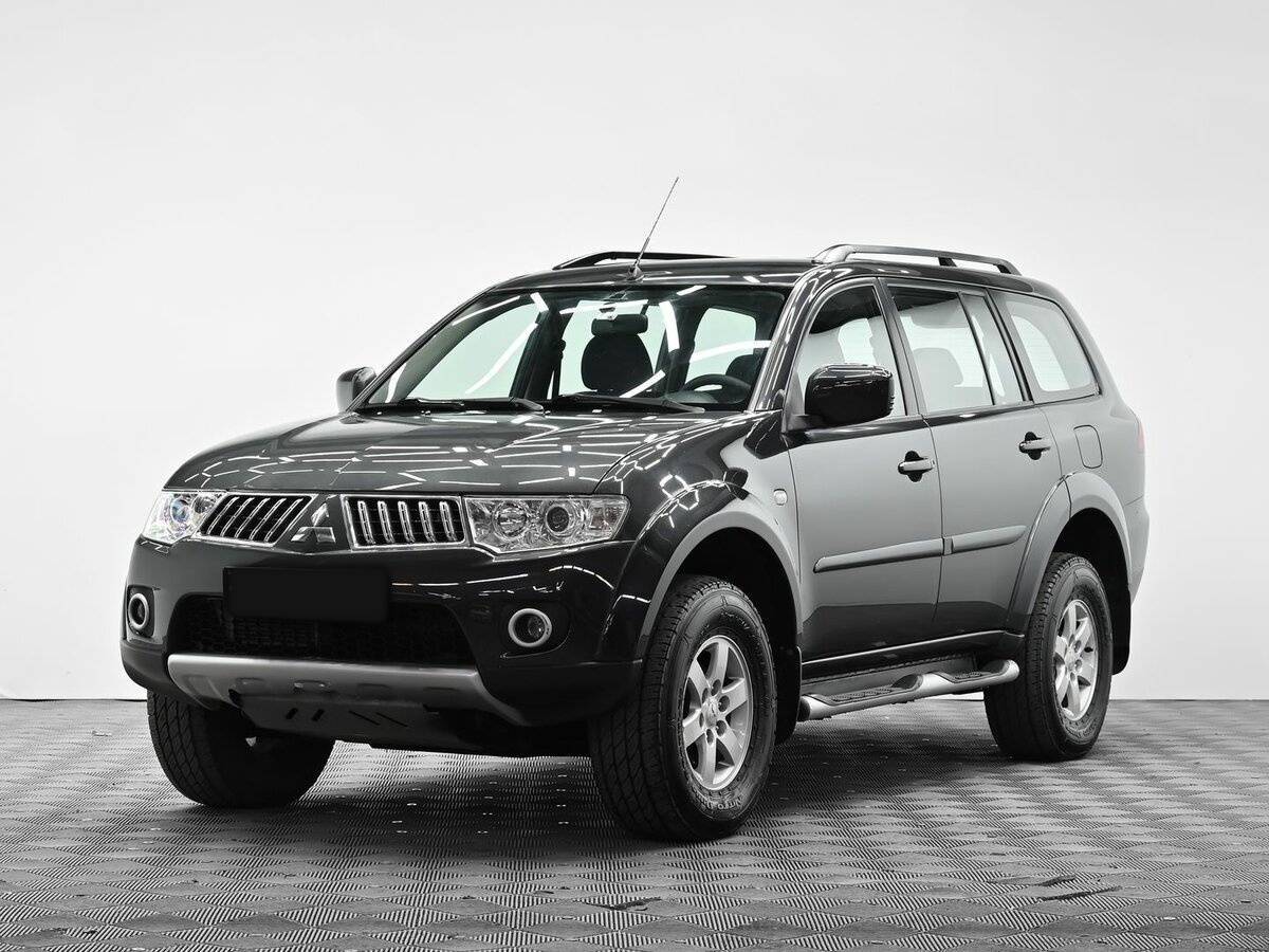 Купить Mitsubishi Pajero Sport с пробегом. Посмотреть фото