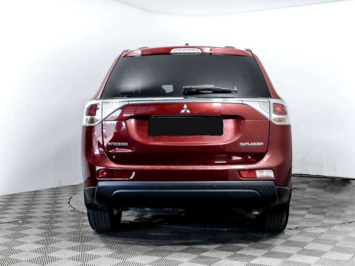 Купить Mitsubishi Outlander с пробегом. Фото: #3