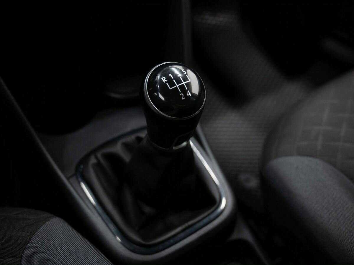 Купить Volkswagen Polo с пробегом. Фото: #22