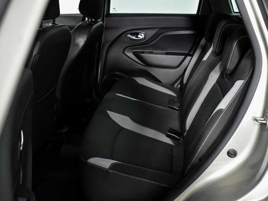 Купить Lada (ВАЗ) XRAY с пробегом. Фото: #10