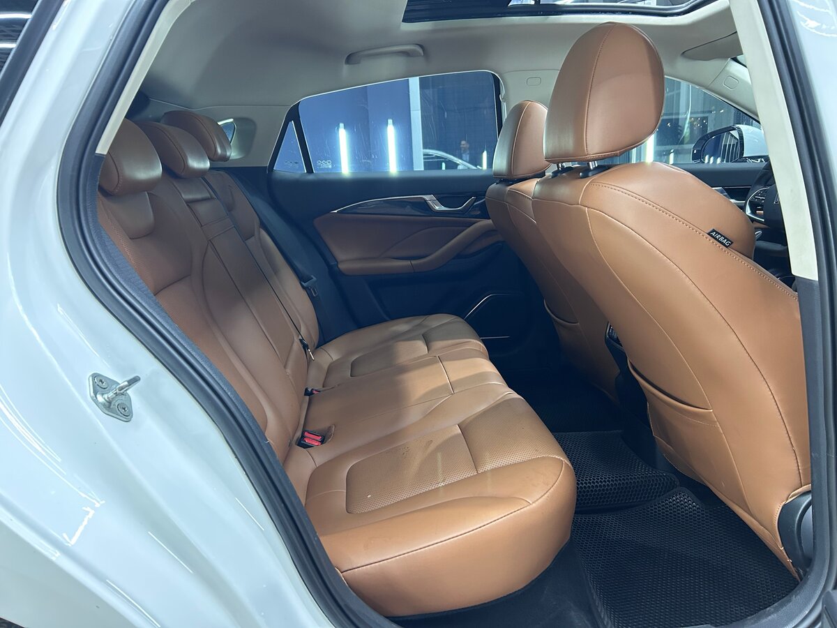 Купить FAW Bestune B70 с пробегом. Фото: #28