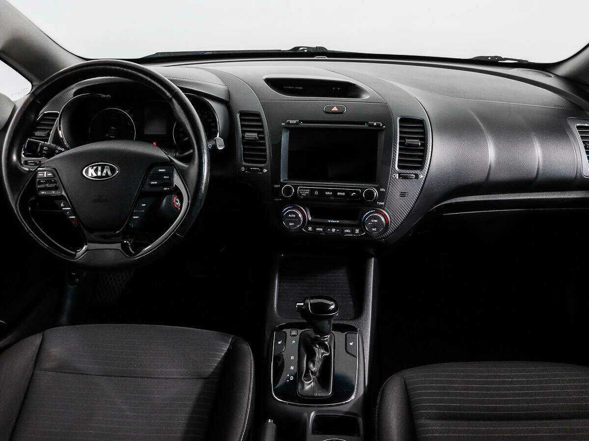 Купить Kia Cerato с пробегом. Фото: #11