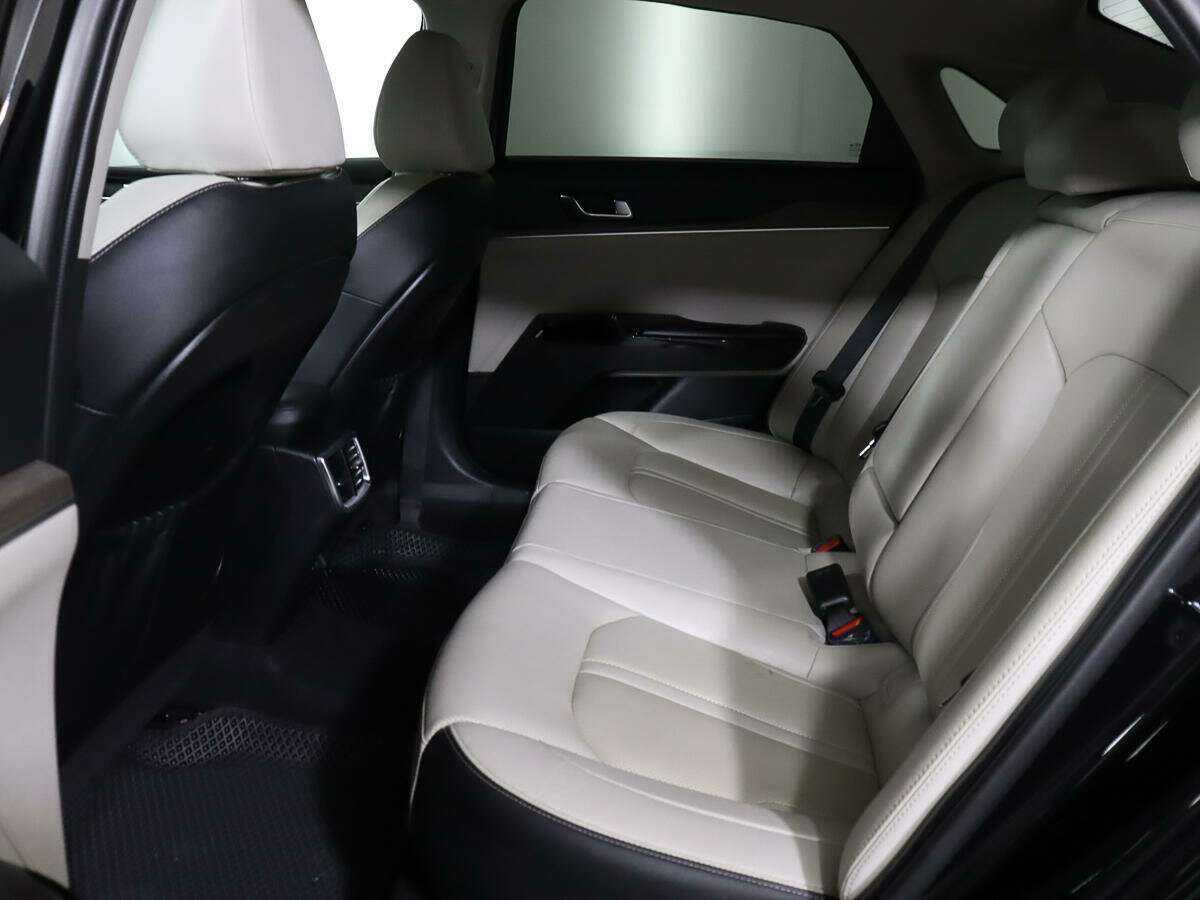 Купить Kia K5 с пробегом. Фото: #10