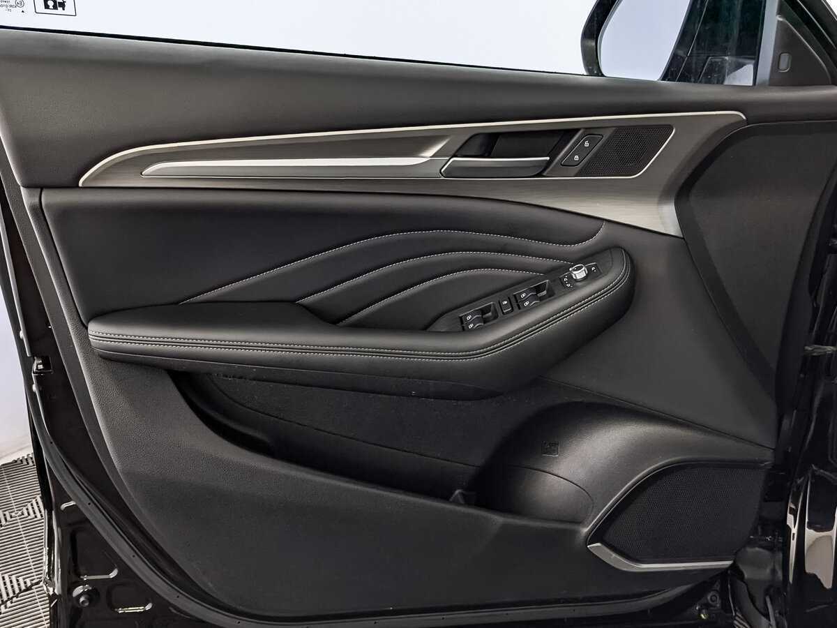 Купить Haval F7 с пробегом. Фото: #18