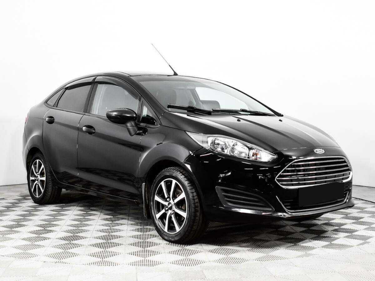 Купить Ford Fiesta с пробегом. Фото: #2