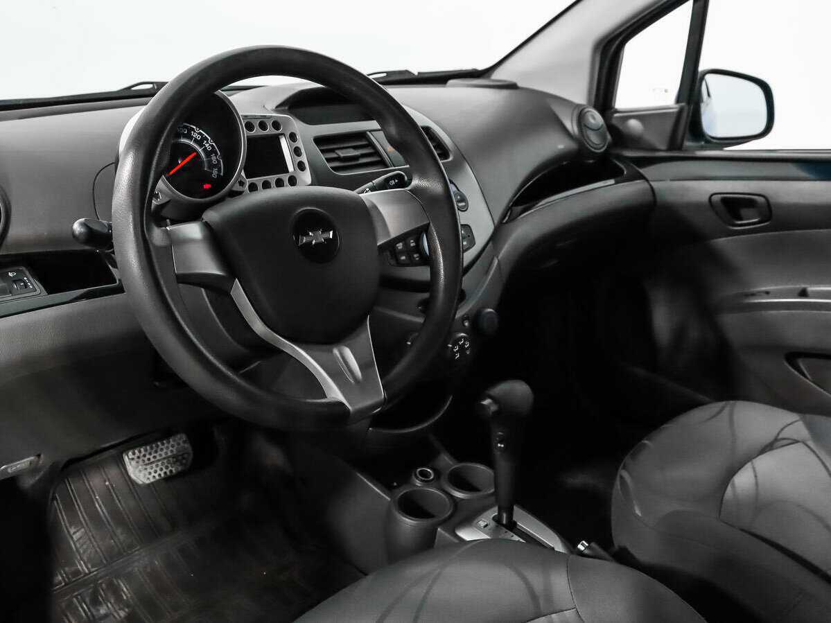 Купить Chevrolet Spark с пробегом. Фото: #8