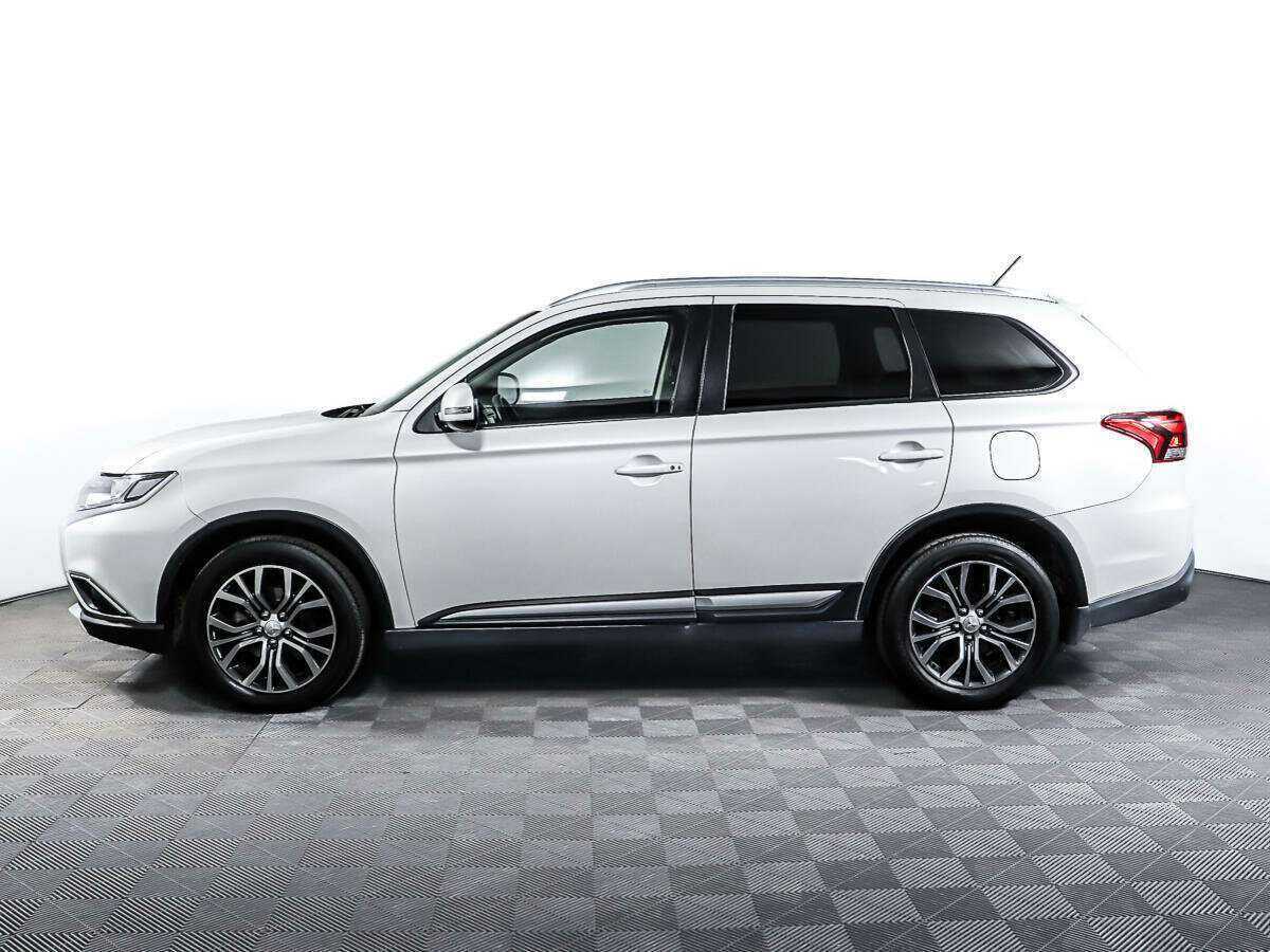 Купить Mitsubishi Outlander с пробегом. Фото: #6