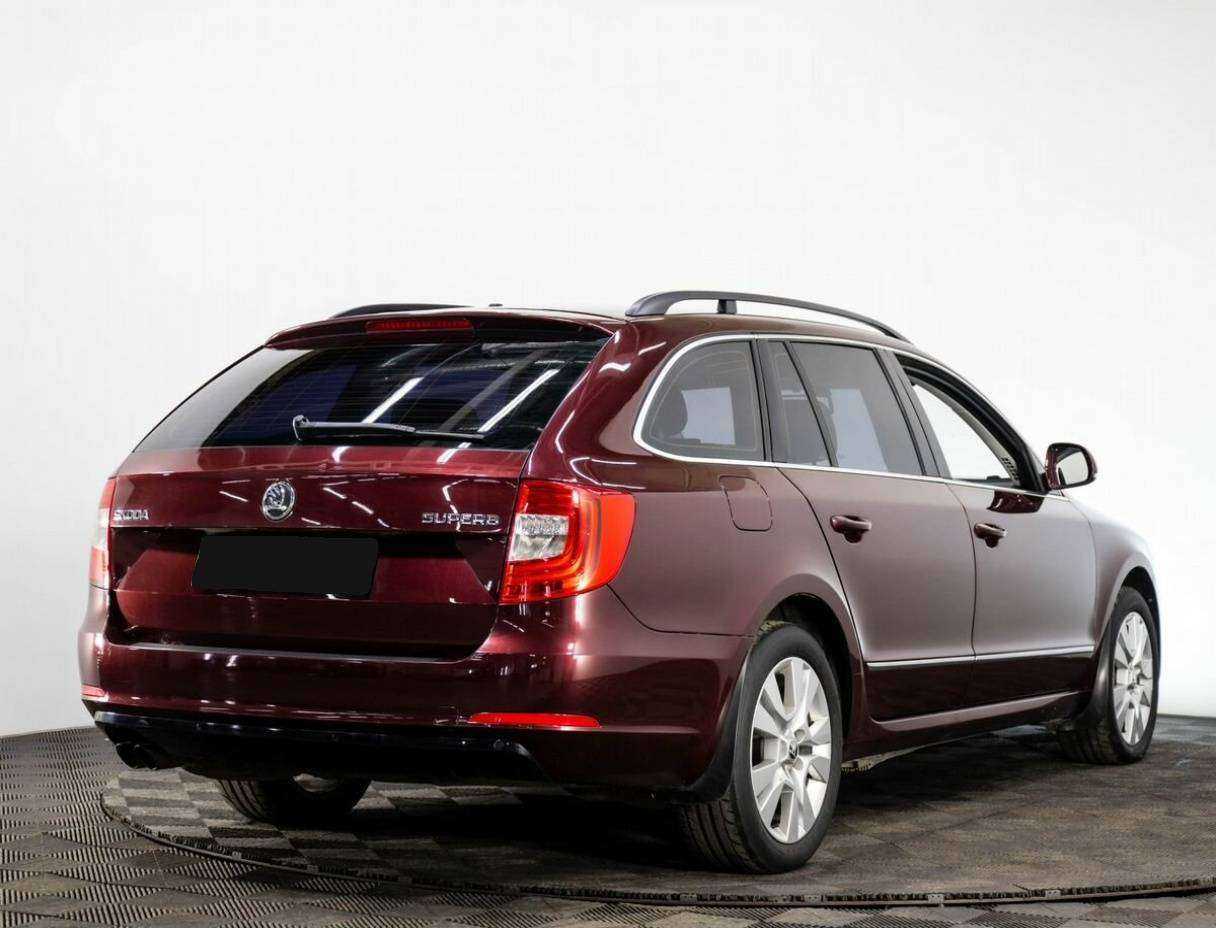 Купить Skoda Superb с пробегом. Фото: #5