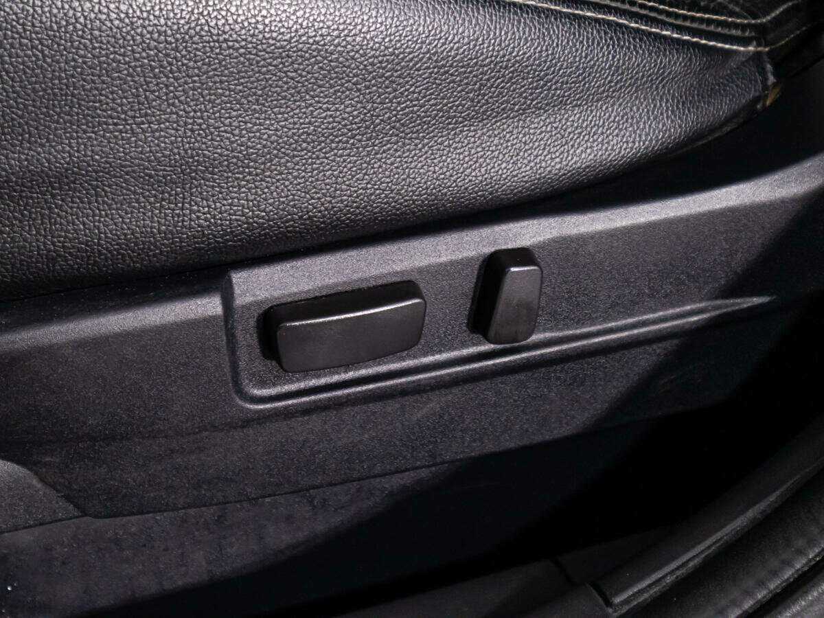 Купить Mitsubishi Outlander с пробегом. Фото: #17