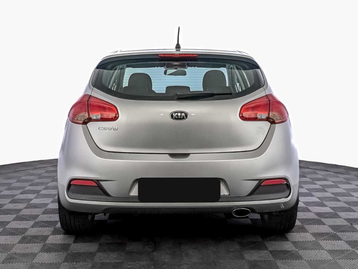 Купить Kia Ceed с пробегом. Фото: #5