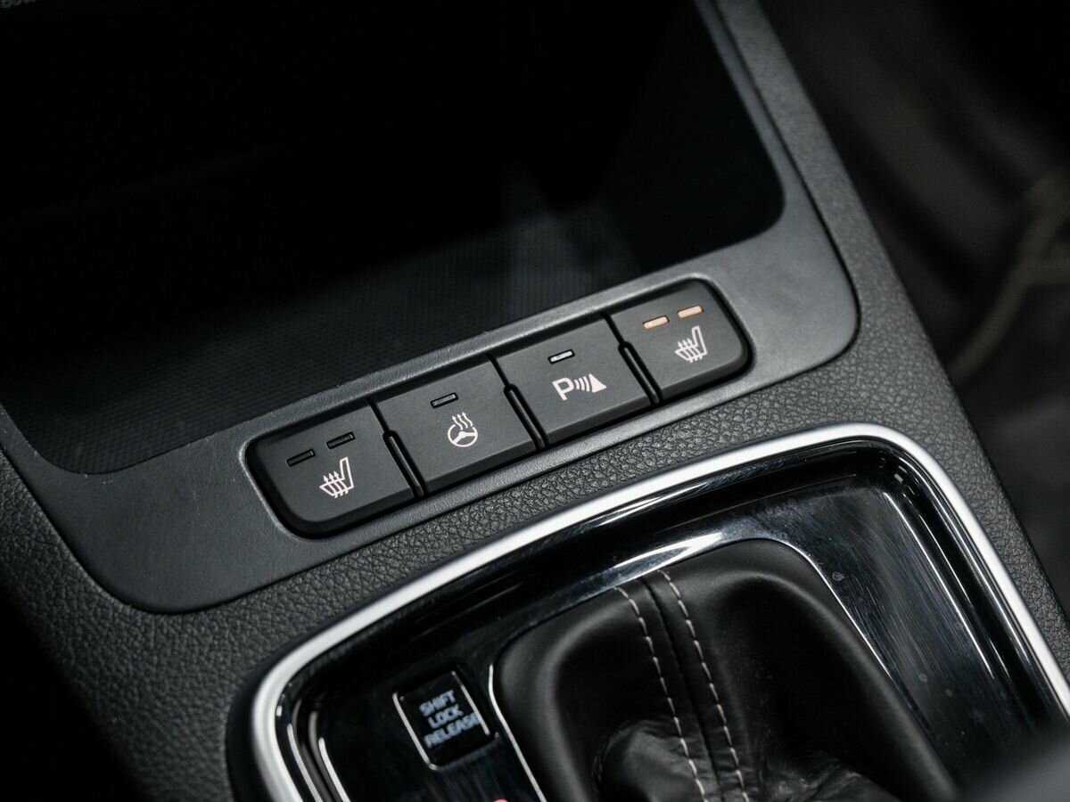 Купить Kia Rio с пробегом. Фото: #17