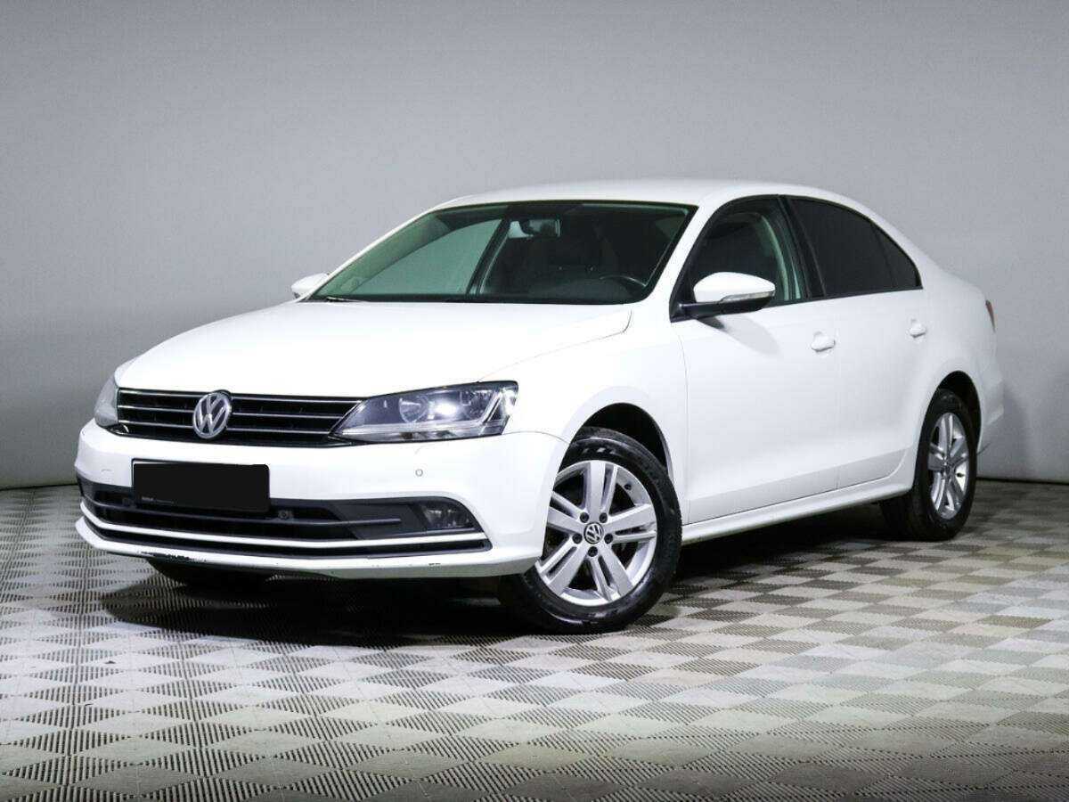 Купить Volkswagen Jetta с пробегом. Посмотреть фото