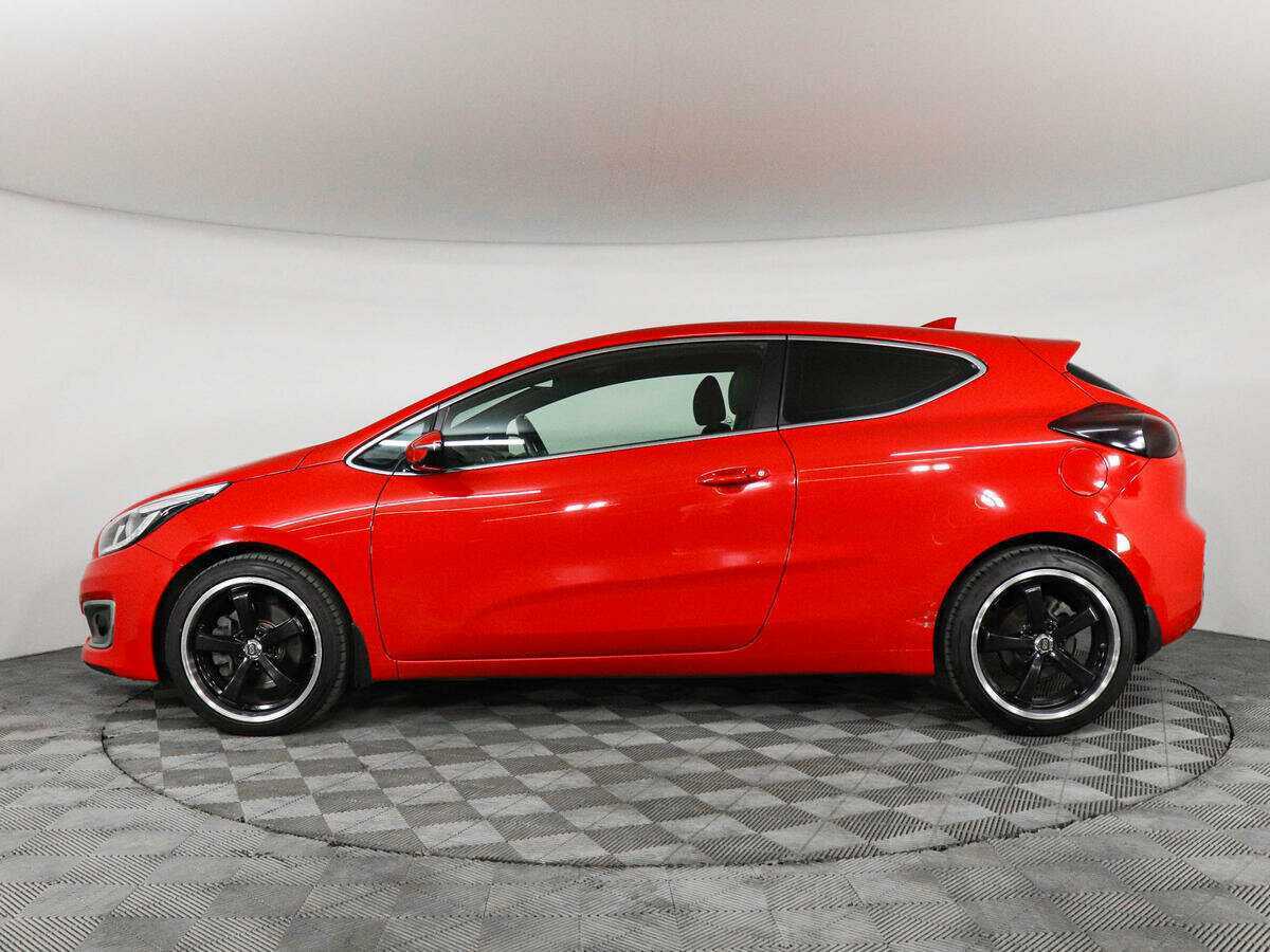 Купить Kia Ceed с пробегом. Фото: #7