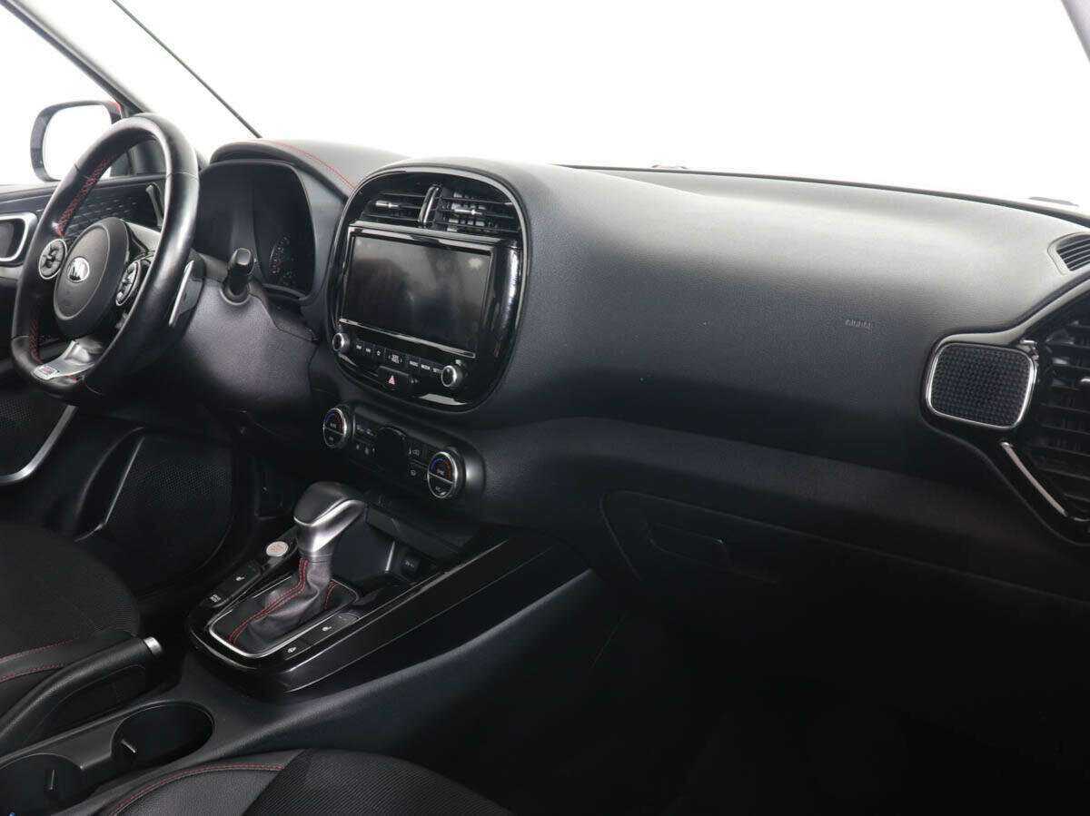 Купить Kia Soul с пробегом. Фото: #9