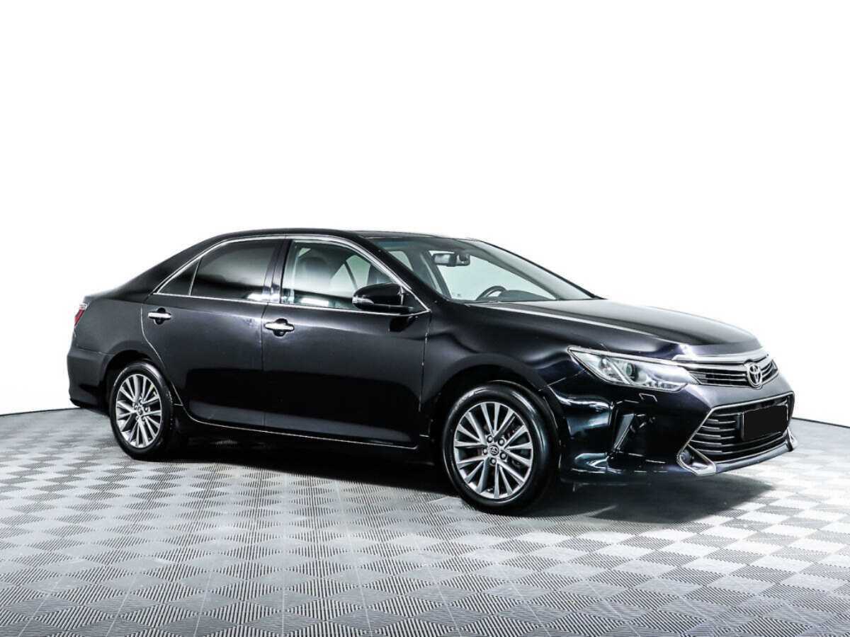 Купить Toyota Camry с пробегом. Фото: #1