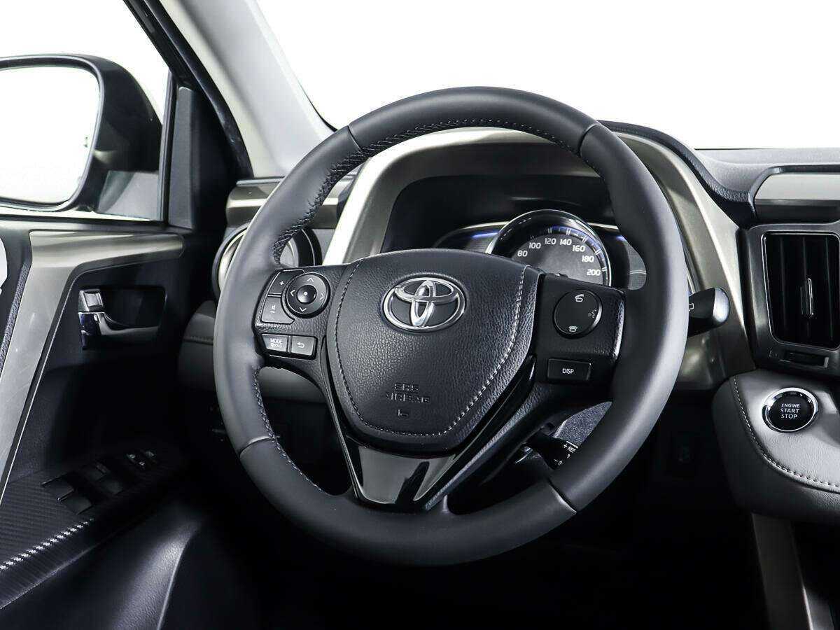 Купить Toyota RAV4 с пробегом. Фото: #12