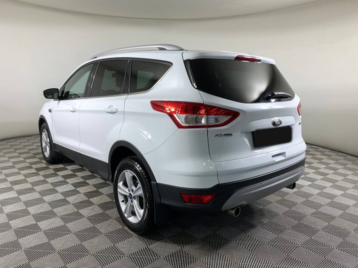 Купить Ford Kuga с пробегом. Фото: #6