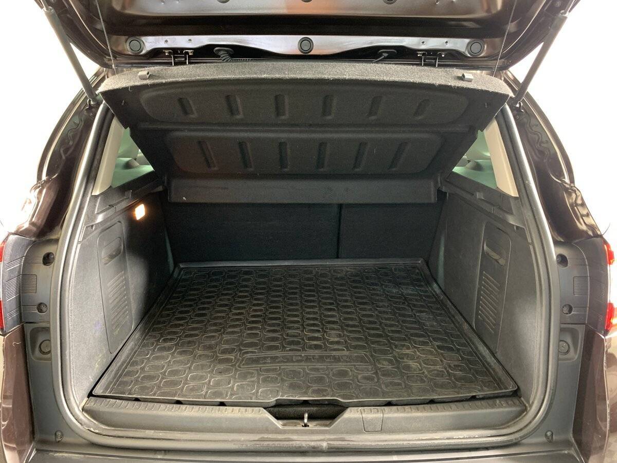 Купить Renault Kaptur с пробегом. Фото: #18