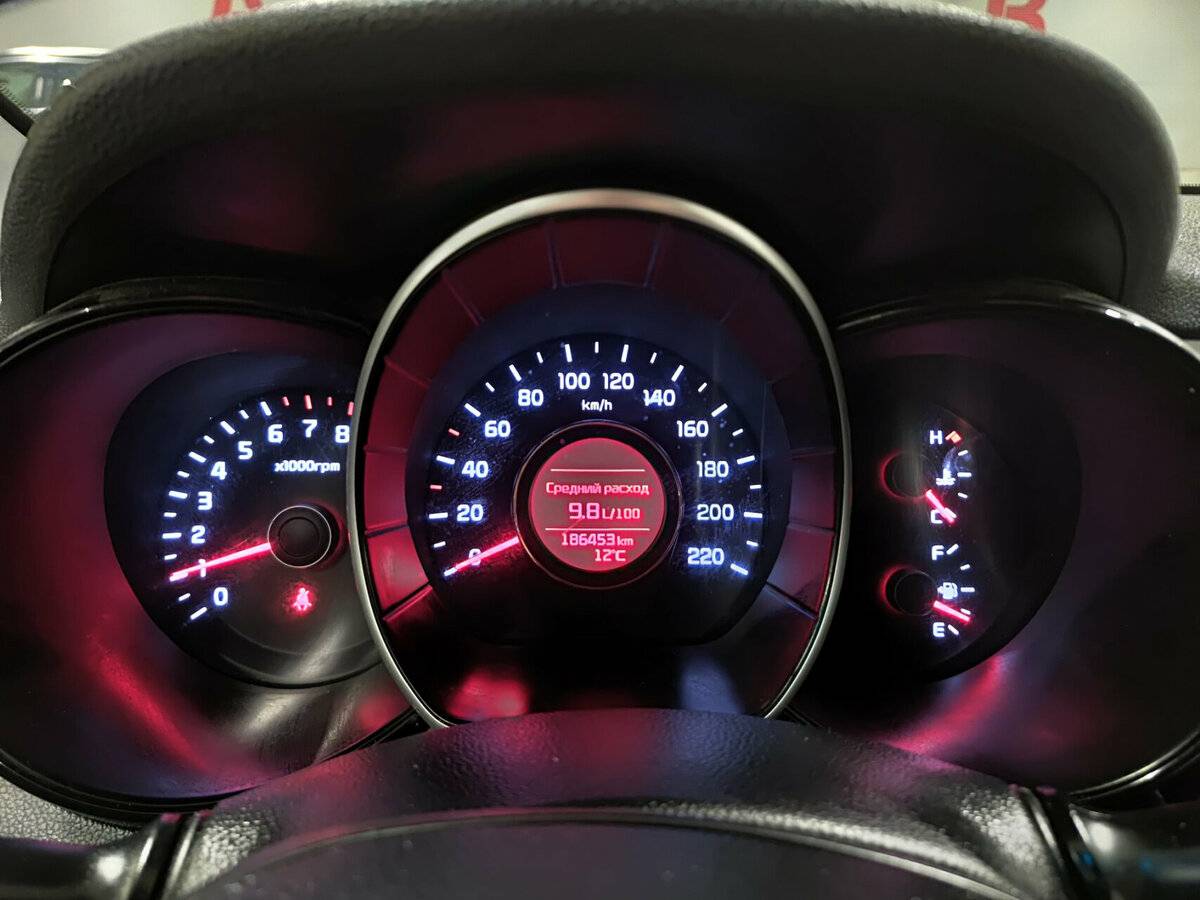 Купить Kia Rio с пробегом. Фото: #12