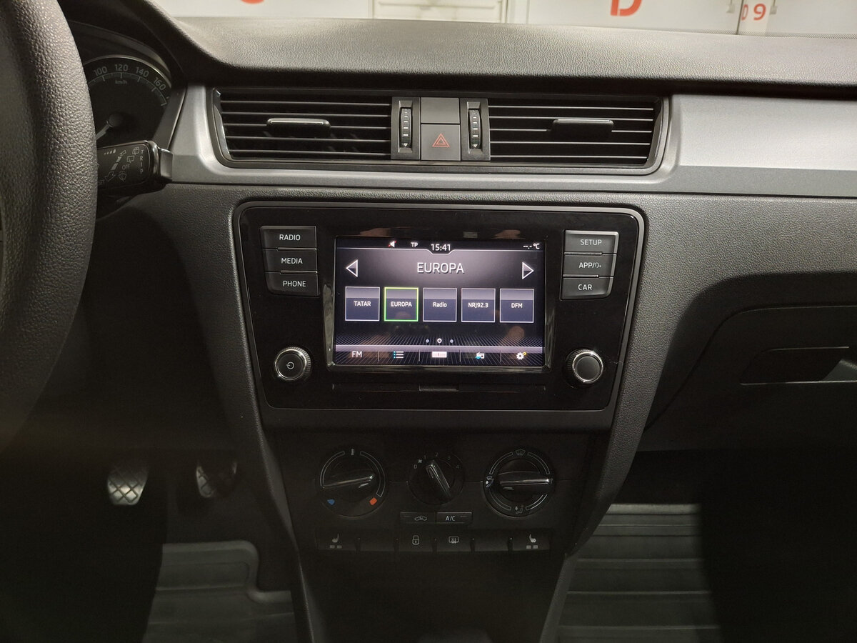 Купить Skoda Rapid с пробегом. Фото: #14