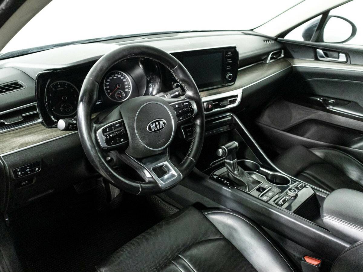 Купить Kia K5 с пробегом. Фото: #11