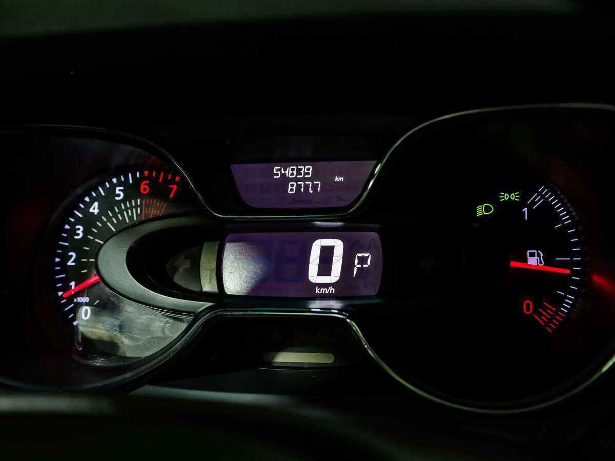 Купить Renault Kaptur с пробегом. Фото: #15