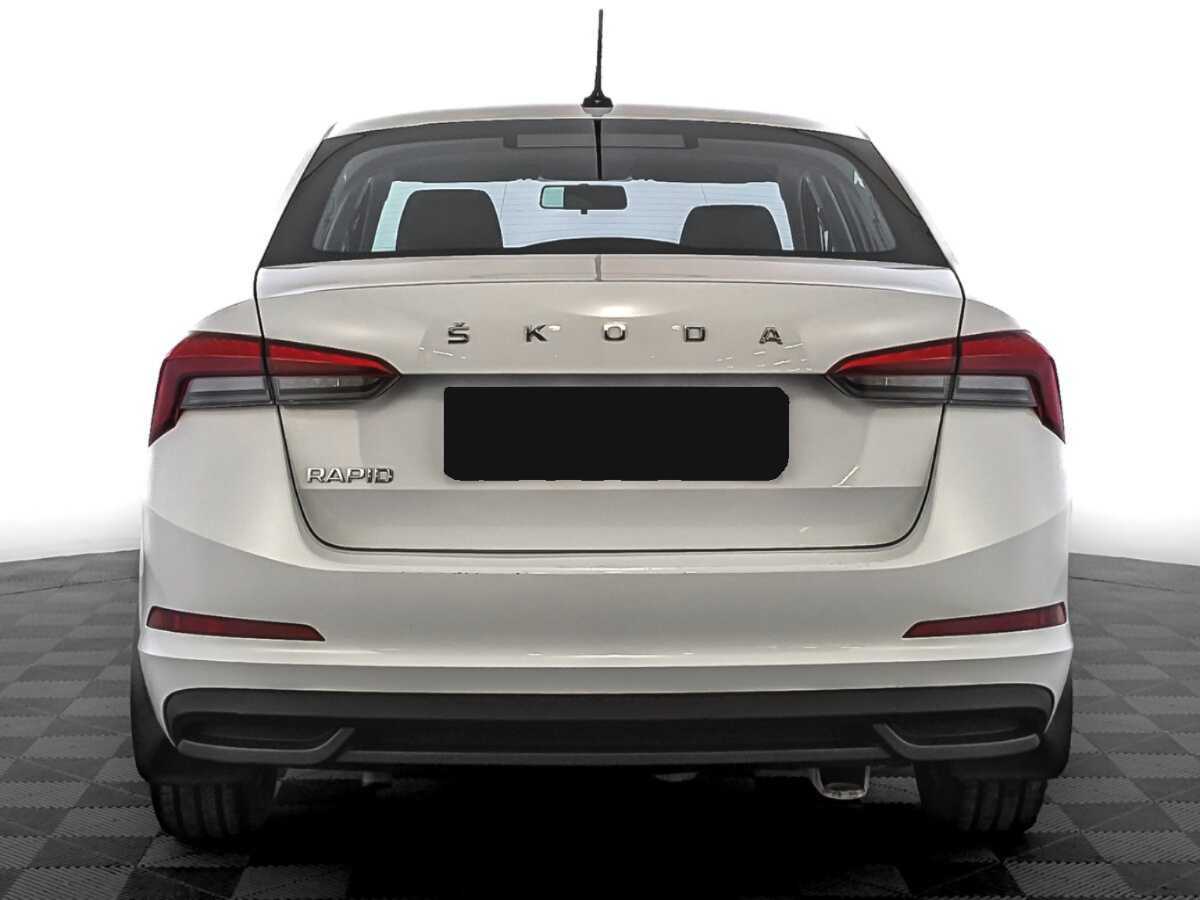 Купить Skoda Rapid с пробегом. Фото: #5