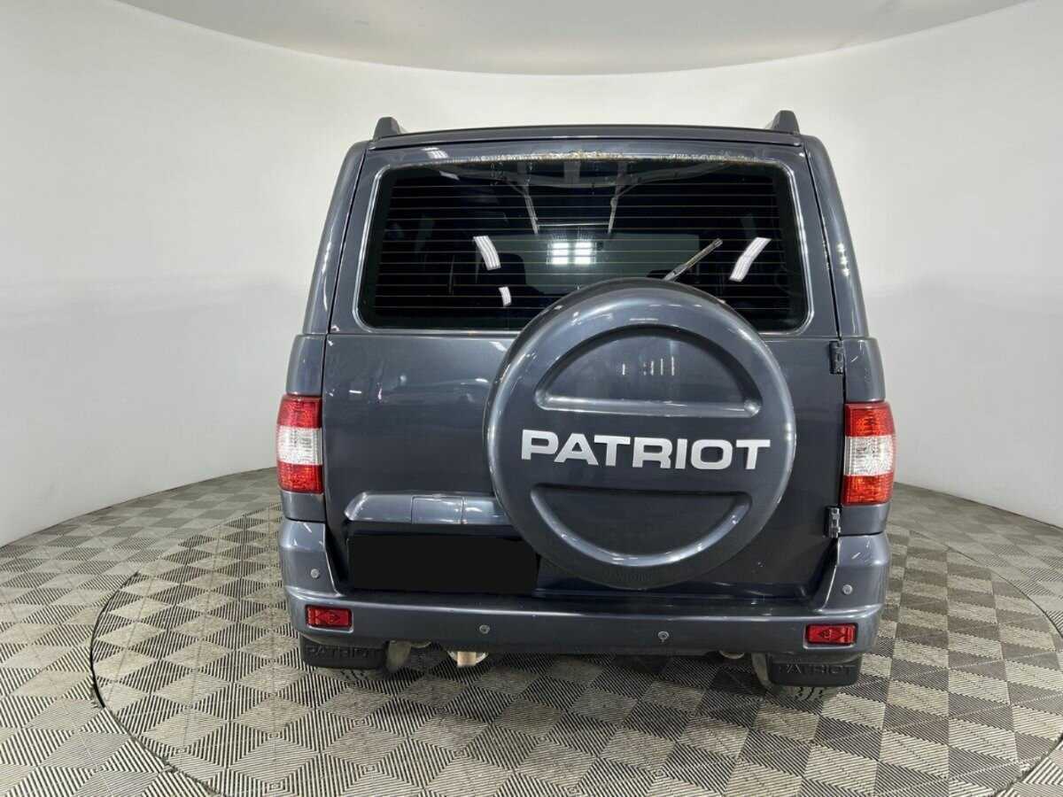 Купить УАЗ Patriot с пробегом. Фото: #2