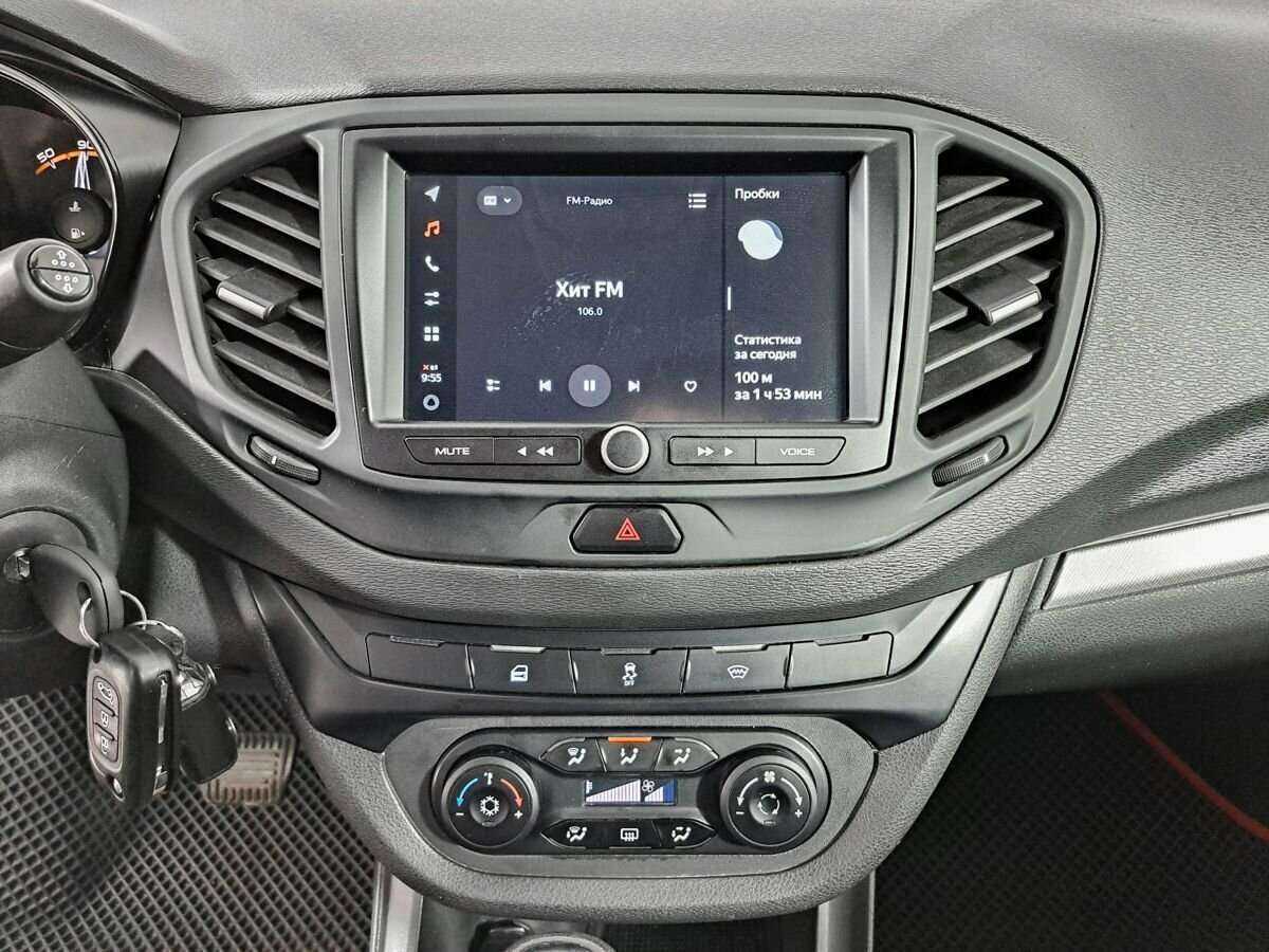 Купить Lada (ВАЗ) Vesta с пробегом. Фото: #11