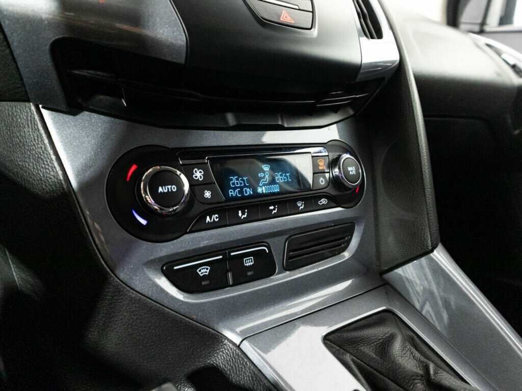 Купить Ford Focus с пробегом. Фото: #14