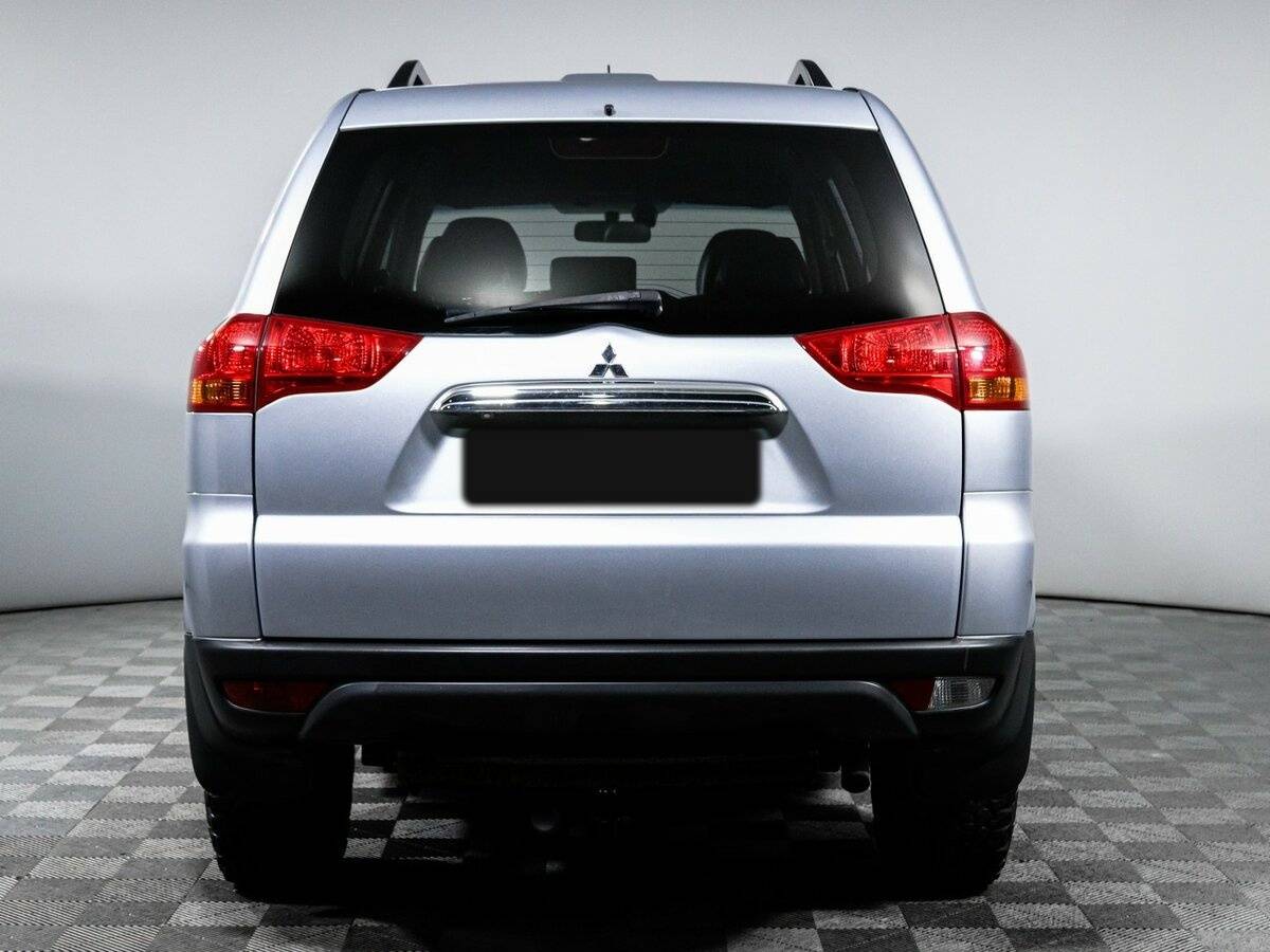 Купить Mitsubishi Pajero Sport с пробегом. Фото: #5