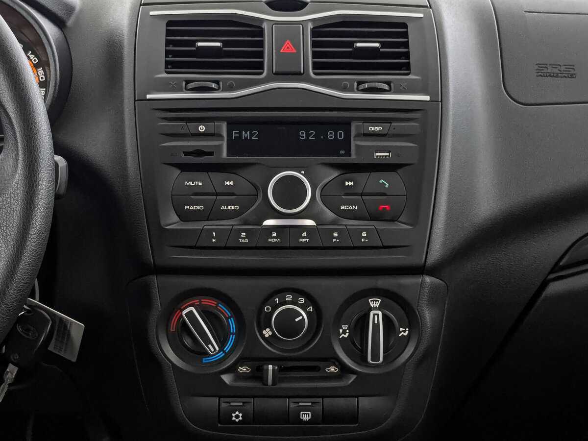 Купить Lada (ВАЗ) Granta с пробегом. Фото: #12