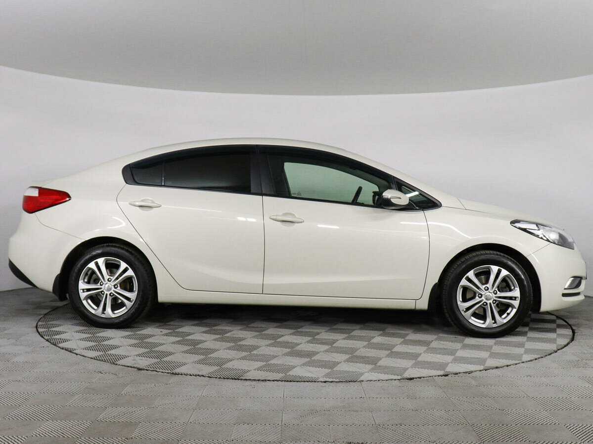 Купить Kia Cerato с пробегом. Фото: #3