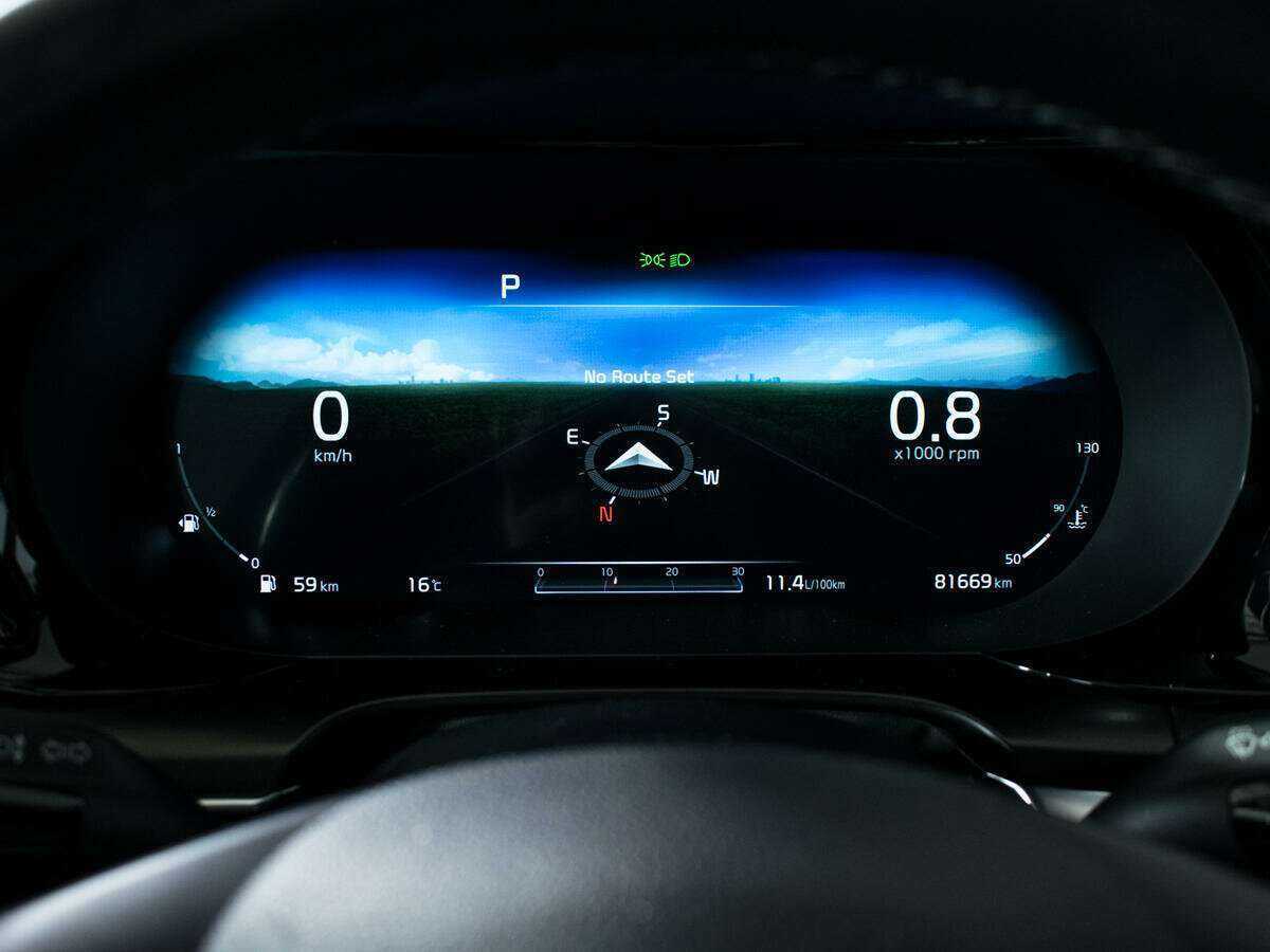 Купить Kia K5 с пробегом. Фото: #10