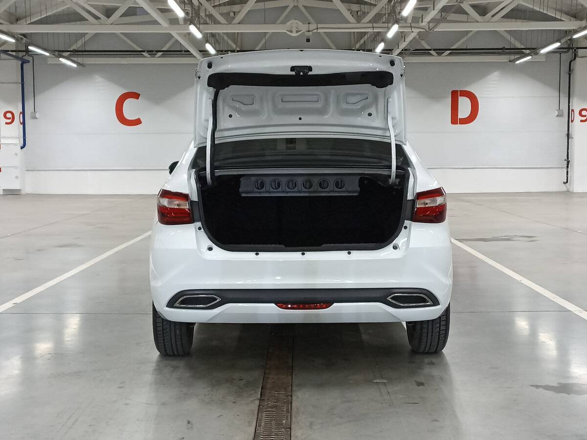 Купить Lada (ВАЗ) Vesta с пробегом. Фото: #9