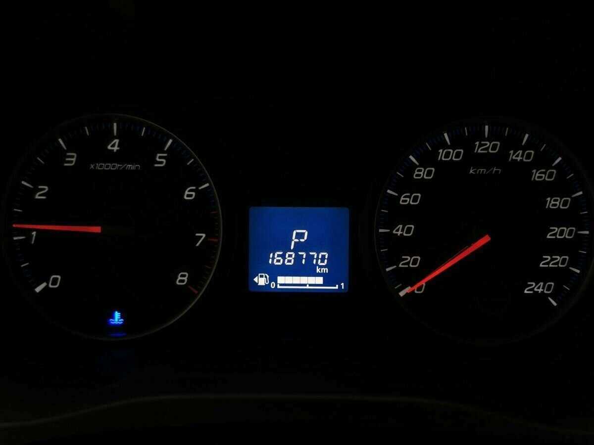 Купить Mitsubishi Outlander с пробегом. Фото: #15