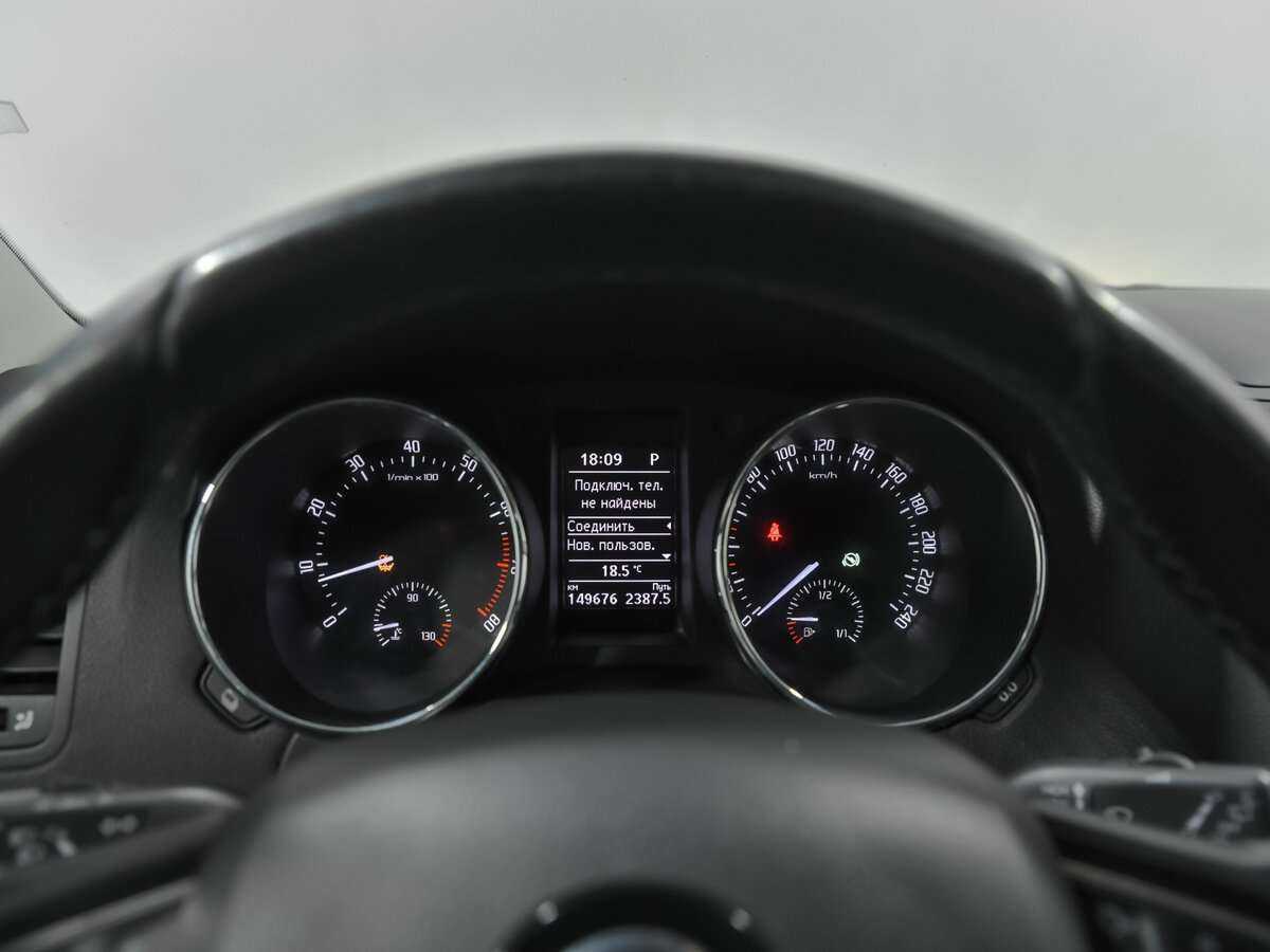 Купить Skoda Yeti с пробегом. Фото: #6