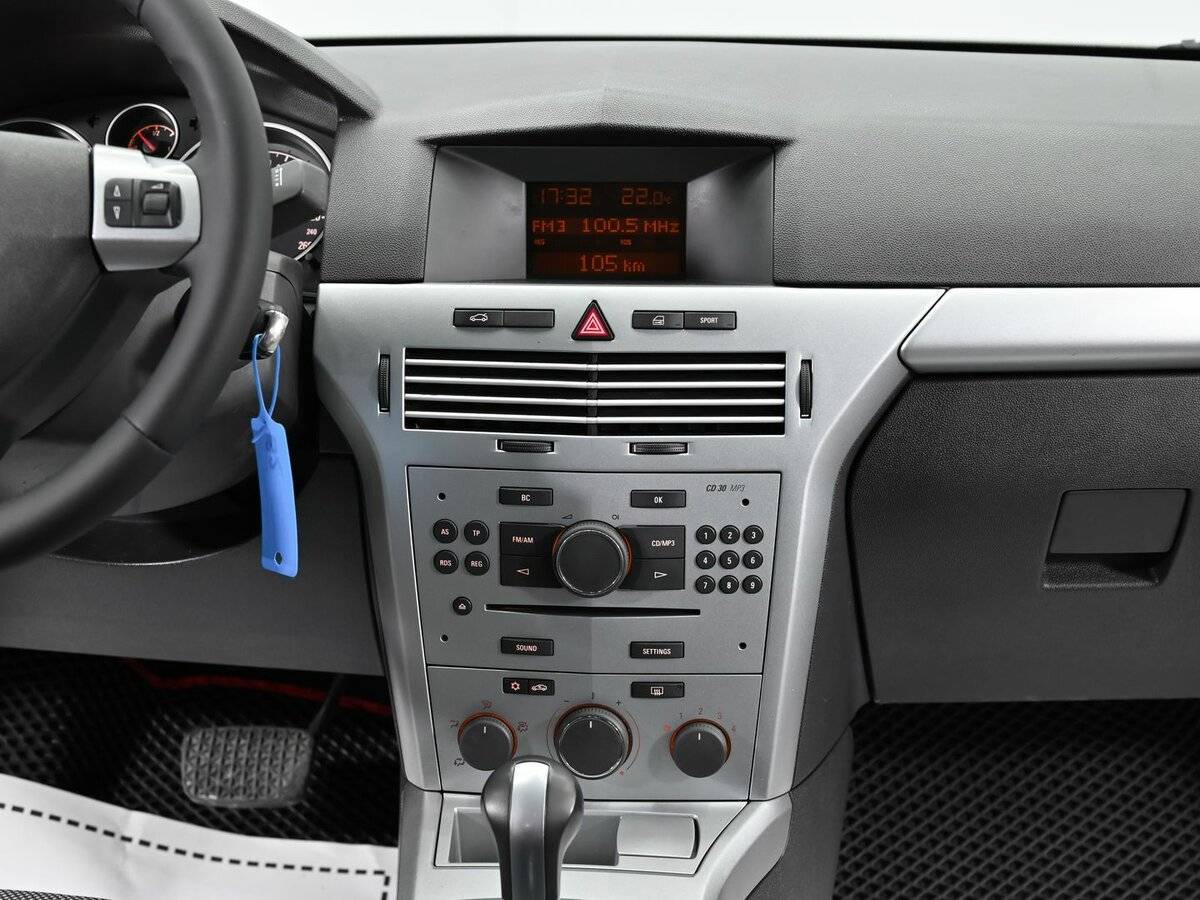 Купить Opel Astra с пробегом. Фото: #8