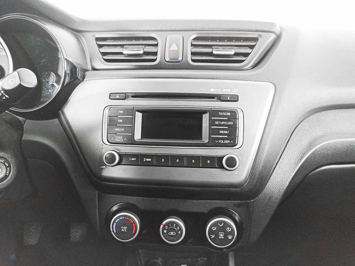 Купить Kia Rio с пробегом. Фото: #12
