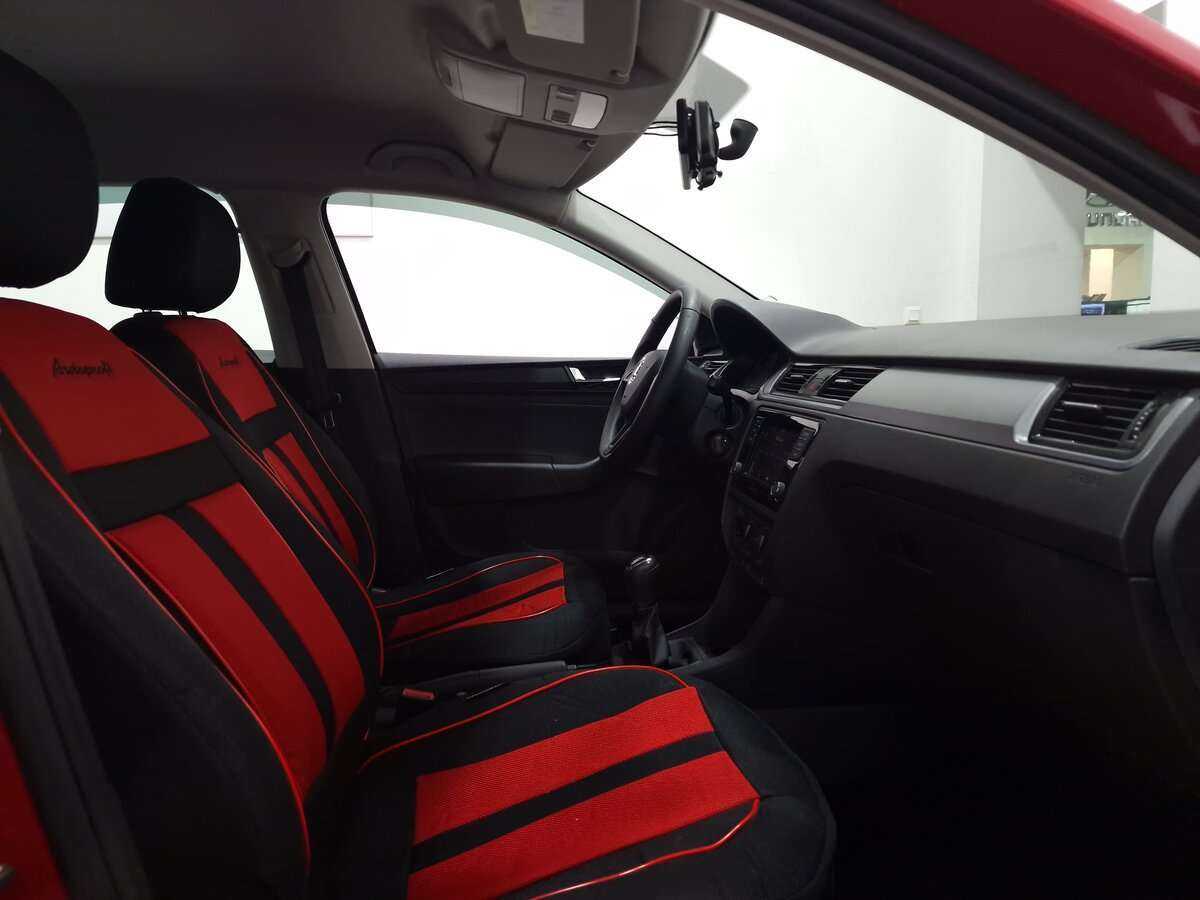 Купить Skoda Rapid с пробегом. Фото: #12