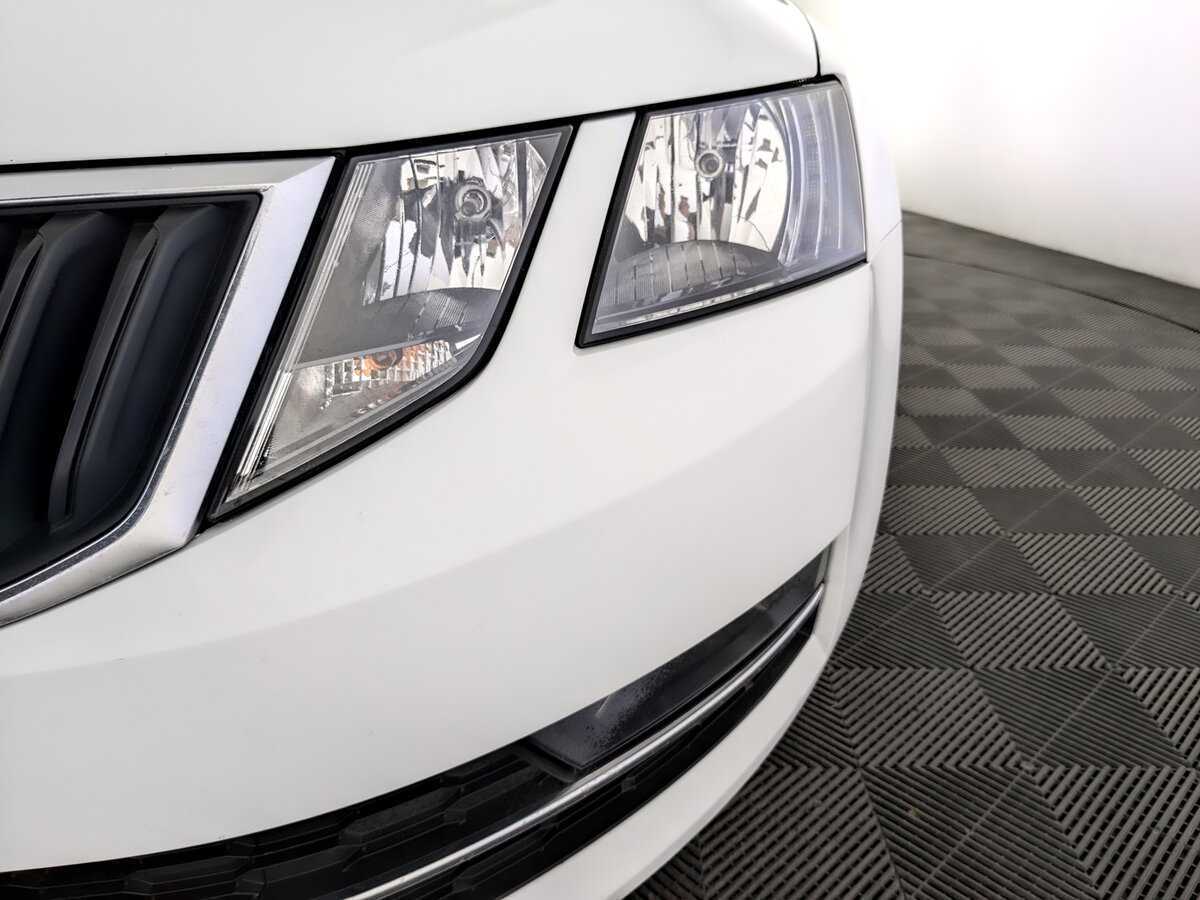 Купить Skoda Octavia с пробегом. Фото: #16